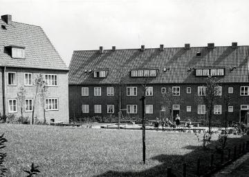 Dortmund-Hörde: Siedlung Salzbrunnstraße, erbaut durch die Ruhr-Lippe-Siedlungsgesellschaft Dortmund