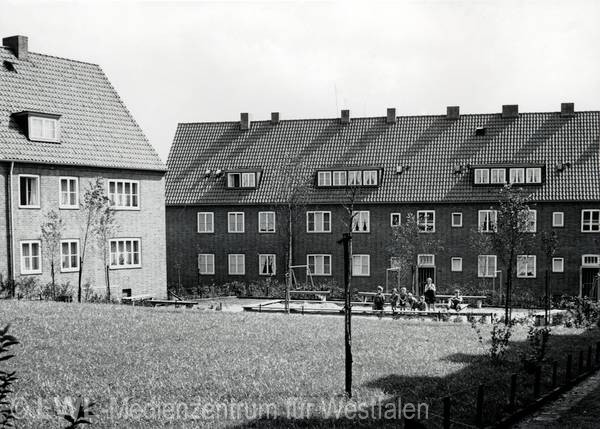 03_3748 Sammlung LVA Westfalen: Wohnungsnot und Wohnbauförderung in den 1920er-1950er Jahre