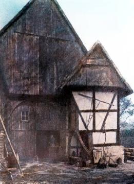 Vorbau eines Bauernhauses (Zeichnung), Aufnahmedatum der Fotografie ca. 1913.