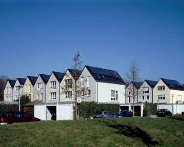 Solarsiedlung Sonnenhof, Gelsenkirchen-Bismarck, Schalke Nord - erste Solarsiedlung im Ruhrgebiet, erbaut 1998-2001 für 72 Familien