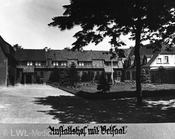 10_5612 Der Provinzialverband Westfalen. Geschenkalbum zur Verabschiedung von Landesoberbaurat Zimmermann 1928