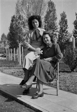 Junge Frauen aus Nottuln (unbezeichnet), Ende 1940er Jahre