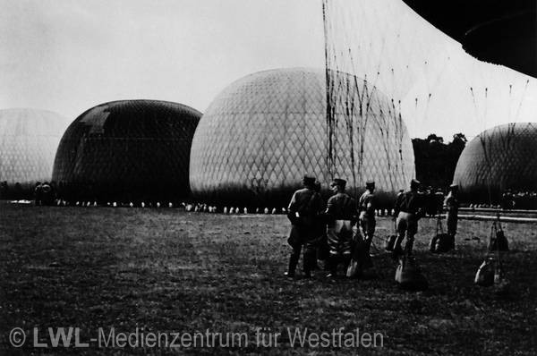 10_11390 Anfänge des Ballonsports in Münster - Fotoalbum des Ballonpioniers Ferdinand Eimermacher (Exponat im Heimatmuseum Kinderhaus)