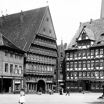 Die Hanse: Das Knochenhauer-Amtshaus in Hildesheim, 1529 erbaut (nach Zerstörung im 2. Weltkrieg wiedererrichtet) Aufnahme um 1910?