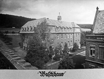 St. Johannes-Stift Marsberg, um 1928: Waschhaus. Provinzial-Heilanstalt für Kinder- und Jugendpsychiatrie, errichtet um 1911. Undatiert.
