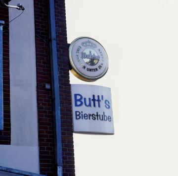 Geschäftswerbung in Münster: "Butt's Bierstube", Hafenstraße
