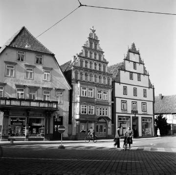 Altes Bürgermeisterhaus mit Steingiebel am Markt