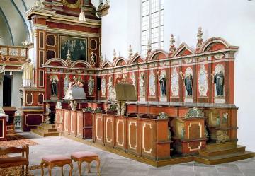 Ehemalige Benediktinerabtei Kloster Corvey (bis 1792): Barockes Chorgestühl in der Klosterkirche St. Stephanus und Vitus