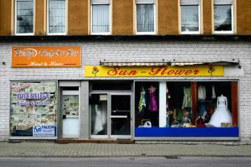 Einzelhandel in Gelsenkirchen-Ückendorf: Orientalisches Bekleidungsgeschäft an der Bochumer Straße
