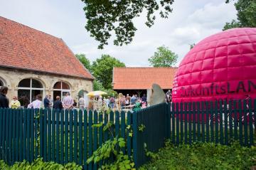 Am Rande des Sommerfestes im Baumberger Sandstein-Museum, Havixbeck 2013 - Treffpunkt für Steinbildner und interessierte Besucher