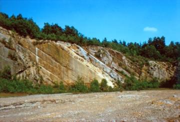 Ausgeräumter Sandsteinbruch bei Gravenhorst