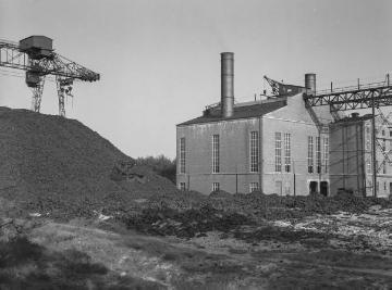 Torfbetriebenes Kraftwerk in Meppen-Rühle, 1938 - stillgelegt in den 1970er Jahren nach Inbetriebnahme eines Gaskraftwerkes in Meppen-Hüntel