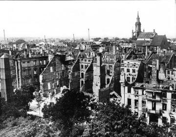 Kriegsschauplatz Polen um 1915: Die zerstörte Stadt Kalisch (polnisch Kalisz)
