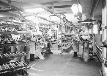 Schuhfabrik Claves und Meinersmann, Harsewinkel-Greffen, 1953.