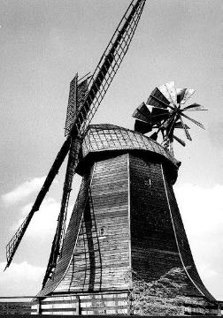 Meßlinger Windmühle von 1843: Turm, Kappe und Flügel