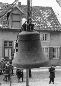 Harsewinkel 1947: Rückführung der Glocken der St. Lucia Kirche, zuvor abgeführt an die Kriegsmetallsammlung im Zweiten Weltkrieg.