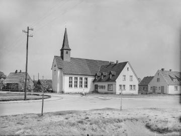 Evangelische Kirche Harsewinkel um 1955.