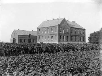 Krankenhaus Harsewinkel: Kernbau des St.-Lucia-Hospitals, errichtet 1896-1899 am Dechant-Budde-Weg. Undatiert, um 1900?