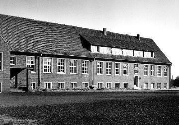 Pleisterschule St. Mauritz, 1953 erbaute Volksschule, ab 1968 Grundschule