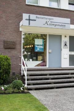 Bestattungen Krimpmann in Senden, Mühlenstraße - Bestattungshaus seit 1903, Inhaber: Dirk Krimpmann.