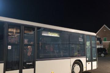 Besuchertransport in Shuttlebussen - "Karpaten-Musikfestival" in Ahaus 2016, seit 1962 veranstaltet am jedem Osterwochenende in Festzelten auf einem Gelände zwischen Ottenstein und Alstätte.