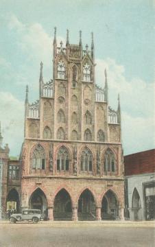 Giebelseite des gotischen Rathauses am Prinzipalmarkt