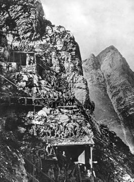 Kriegsschauplatz Isonzo (Isonzoschlachten) 1916: Österreichische Stellung auf dem Doberdo-Plateau (Österreich-Ungarn, ab 1918 Italien)