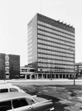 Das Kreishaus am Ludgeriplatz, erbaut 1961-1964, Architekt: Harald Deilmann