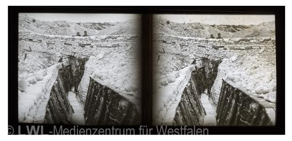 16_132 Sammlung Mötje/Tovar : Bildband Front 14/18 - Der Erste Weltkrieg in 3D