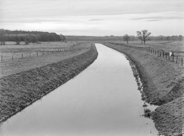 Neues Flussbett der Ems bei Warendorf, Juni 1934.