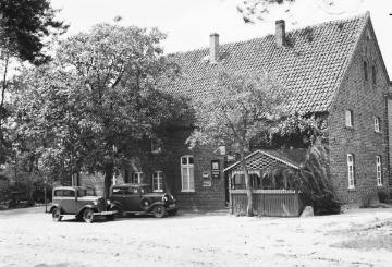 Gastronomie rund um Harsewinkel: Gasthof Heidehof. Standort nicht überliefert. Undatiert, um 1940?