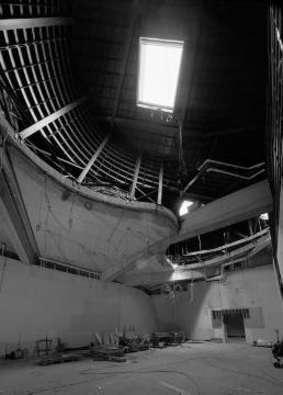 Bau des Marta Herford, Museum für Kunst, Architektur, Design. Architekt: Frank Gehry, Kalifornien (USA). Bauzustand der Ausstellungshalle 2004, Fertigstellung 2005.