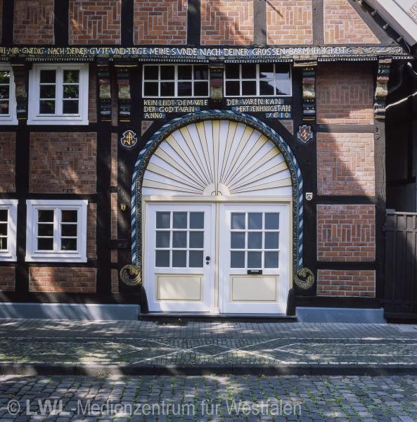 11_4586 Aktuelle Vergleichsaufnahmen zur Fotoausstellung "Zeitreise - Häuser, Hütten Hammerwerke in historischen Fotografien von Wilhelm Claas" (LWL-Freilichtmuseum Hagen)