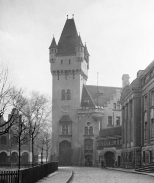 Burg Hörde in Dortmund-Hörde. Undatiert, um 1930?