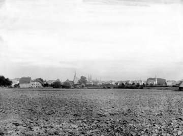 Blick auf den Ort in der Soester Börde, ca. 1913.