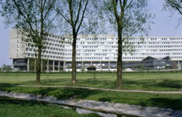 Münster, Zentrum Nord, Bürohauskomplex Gartenstraße 194, errichtet in den 1960er Jahren, seit 1973 Sitz der LVA Landesversicherungsanstalt Westfalen, ab 2005 "Deutsche Rentenversicherung Westfalen" - Ansicht 1977