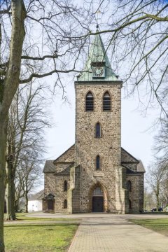 Ev. Pfarrkirche in Löhne-Mennighüffen, März 2015