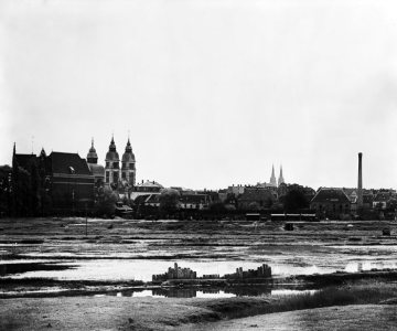 Aasee-Bereich vor dem Ausbau 1926-31 mit Blick auf das Klarissenkloster, erbaut 1862