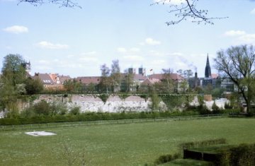 Stadtmauer und Altstadtkulisse aus Blickrichtung Westerholtsche Wiese (Fritz-Greis-Weg)