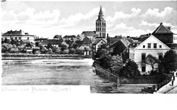 Hamm - Nordentor, Blick über die Lippe zur Pauluskirche. Bildrand links: Gymnasium Hammonense. Postkarte, undatiert, um 1910. 