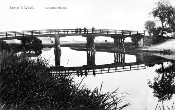 Die "Schwarze Brücke" an der Lippe bei Hamm-Niederwerries, 1986 abgerissen. Undatiert.