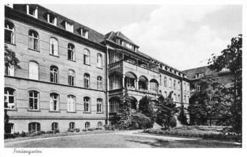 Städtisches Krankenhaus Hamm - der "Frauengarten". Hospitalgründung 1896 an der Werler Straße 110, ab 1969 fortgeführt als Evangelisches Krankenhaus (EVK Hamm). Undatiert, um 1950 [?]