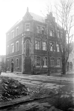 Katholische Rektoratsschule für Jungen, Hamm - gegründet 1867 von der St. Agnes-Gemeinde, später Märkisches Gymnasium. Ansicht zur Zeit des Wiederaufbaus nach dem Zweiten Weltkrieg. Undatiert.