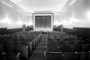 Theatersaal in Hamm (?) - ohne Bezeichnung, undatiert.