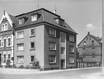 Mehrfamilienwohnhaus - Hamm, Ostenallee 33 Ecke Wilhelminenstraße, 1964.