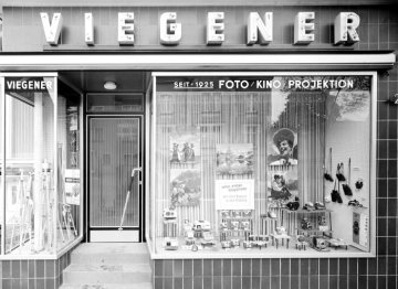 Fotoatelier Josef Viegener, Hamm (gegr. 1925) im Jahr 1963 - seit 1949 ansässig an der Ostenallee 29 (zuvor Geschäftslokal Oststraße 36, durch Bombeneinschlag zerstört 1944).