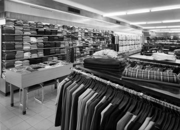 Herrenabteilung im Modehaus Grüter & Schimpff, Hamm, 1969 - Anbieter von Qualitätsbekleidung zu Niedrigpreisen, gegründet 1919, ab 1958 ansässig in der Weststraße 51-53.