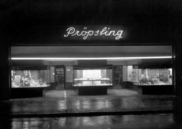 Juwelier Pröpsting - Hamm. Standort unbezeichnet, um 1957.