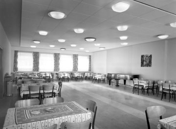 Festsaal im neuen Kolping-Haus, Hamm, Oststraße 49-53, fertiggestellt 1958 zum 100-jährigen Jubiliäum der Kolpingfamilie Hamm 1959.