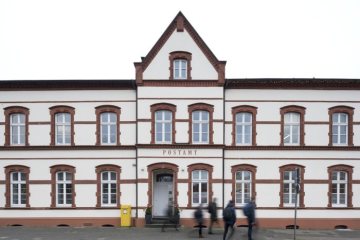 Altstadt Fröndenberg: Historisches Postamt an der Bahnhofstraße - heute Bürohaus. Dezember 2017.